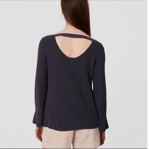 LOFT Sweaters - ANN Taylor Loft Bar Bell Sleeve Sweater Nwt
